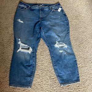 NWT Old Navy O.G. Straight High Rise Curvy Medium Wash Distressed Jeans